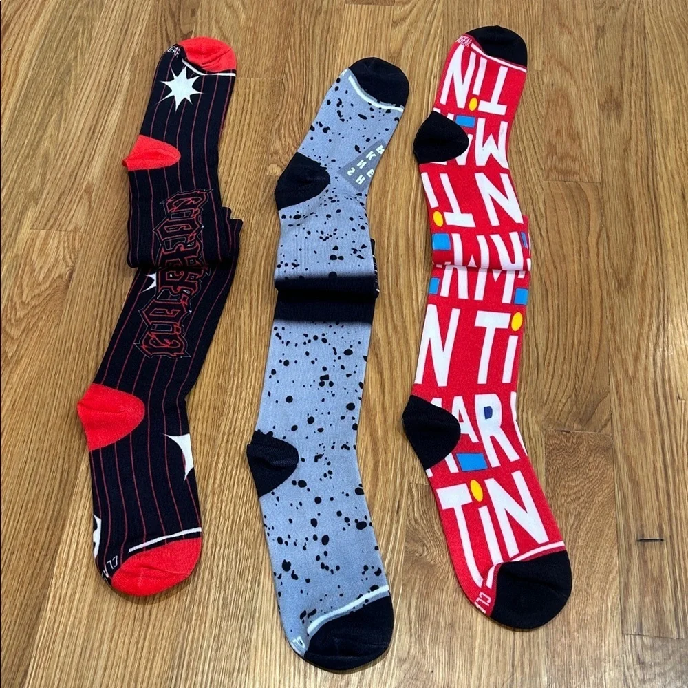 Headgear classic 3 pack Men's Red, Gray, and Black Casual graphic crew Socks Set